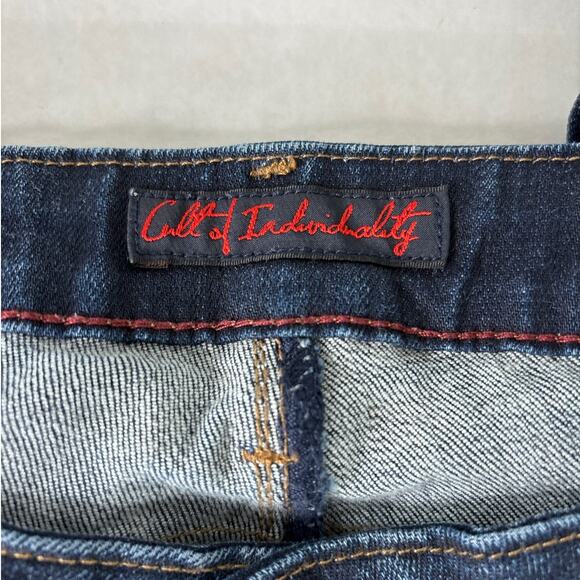 Cult of Individuality Boot Cut Jeans Womens Size 30 Dark Wash - Picture 4 of 10